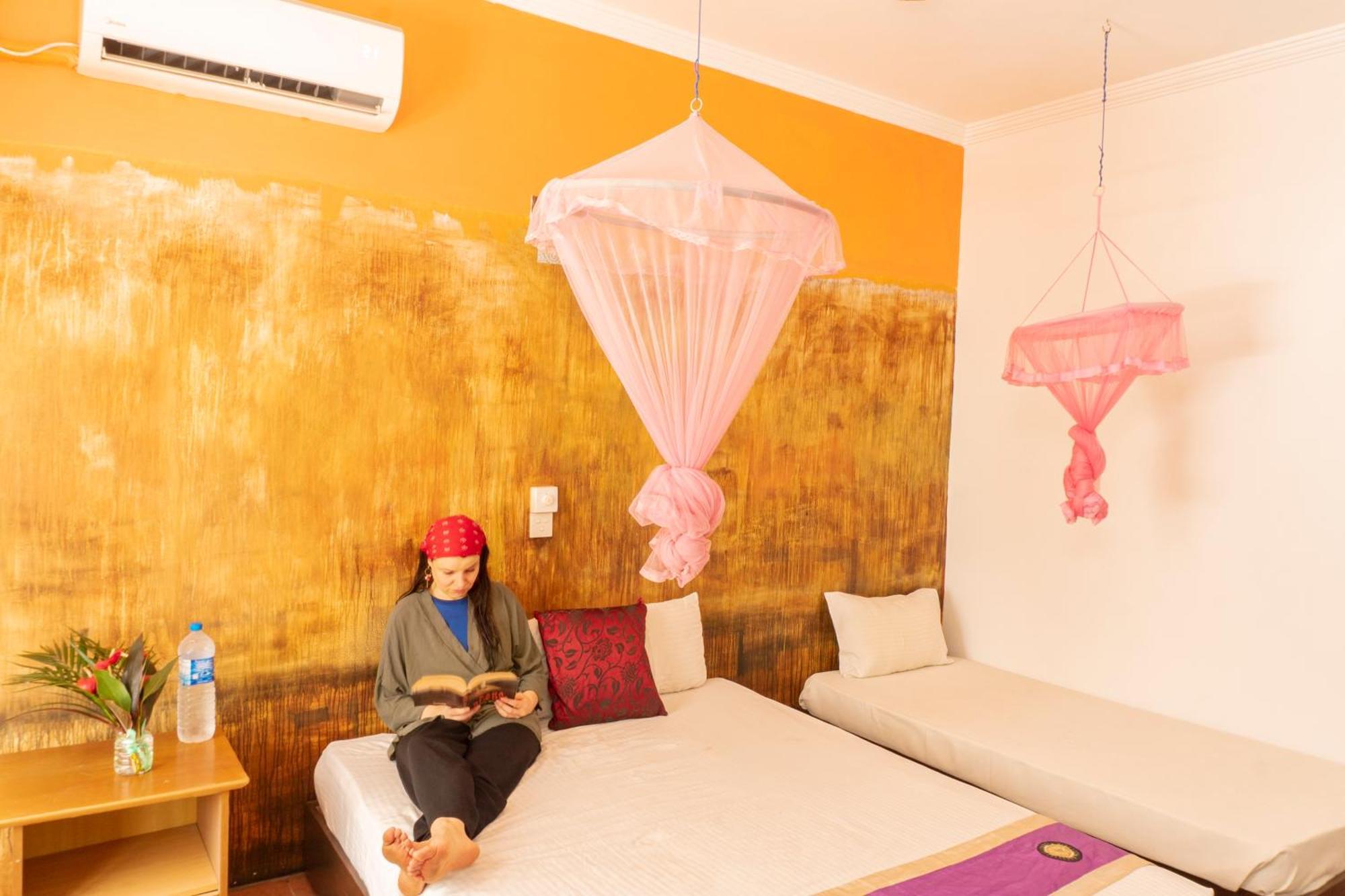 Blumarine Guest House Негомбо Екстер'єр фото