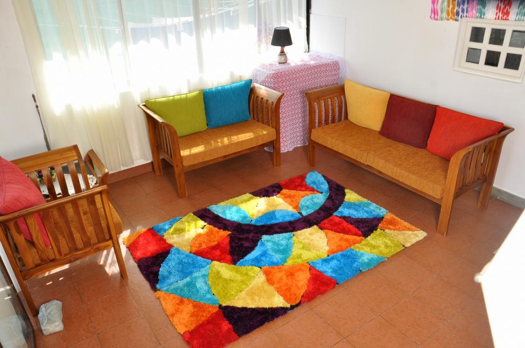 Blumarine Guest House Негомбо Екстер'єр фото